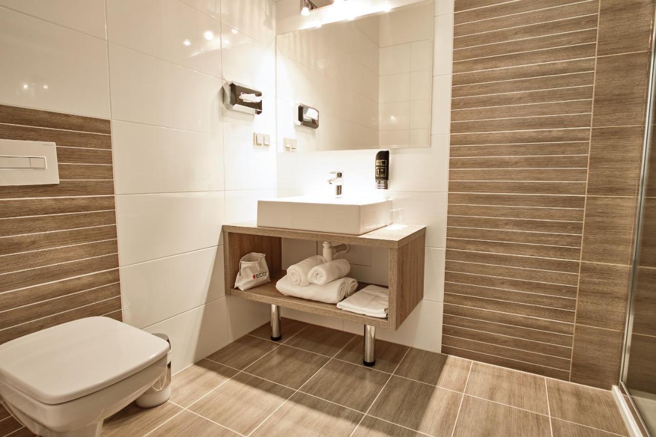 Hotel Gtc 3* Superior Bilovec Екстер'єр фото