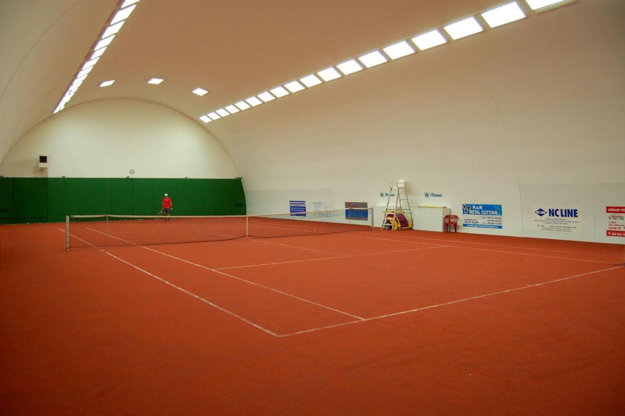 Hotel Gtc 3* Superior Bilovec Екстер'єр фото